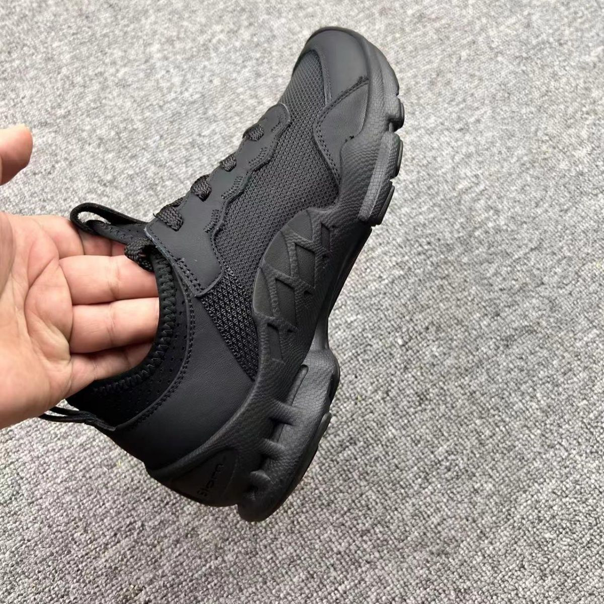 Trendy Luxury Athletic Shoes M - Hunting Outdoor Brands recensione e prezzo