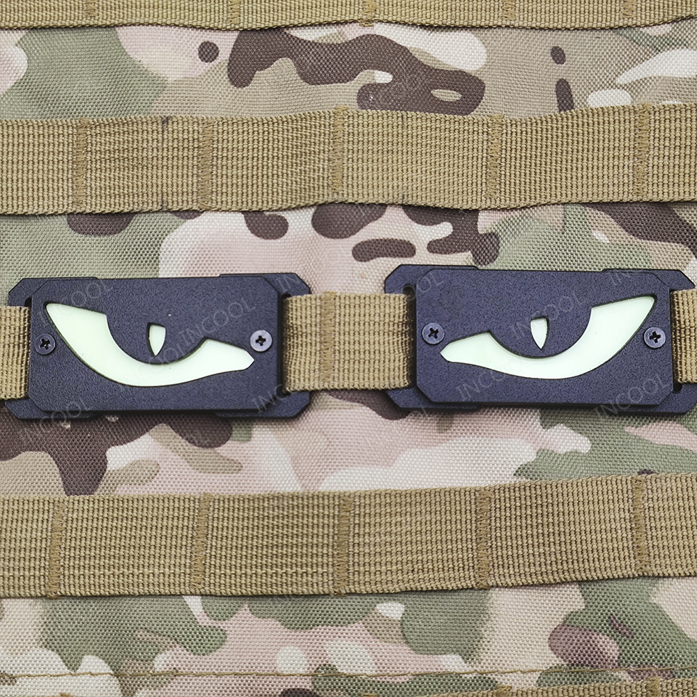 Cat Eyes Glow In Dark Patches  - Hunting Blind Fabric recensione e prezzo